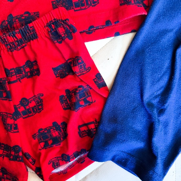 Carters • 3 Piece PJ Set - Picture 4 of 6